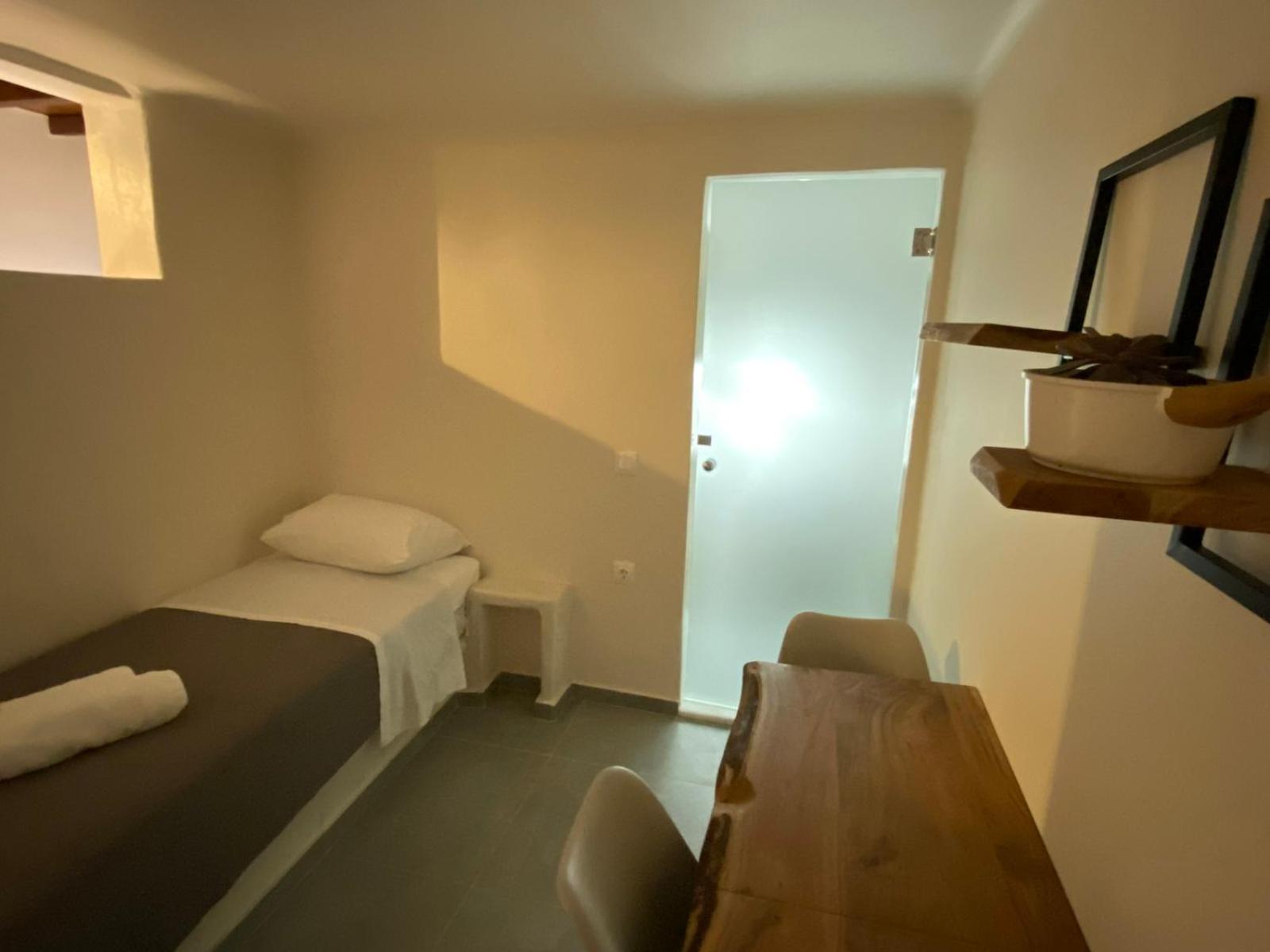 Iakovos' Luxury Penthouse Apartment Tinos ภายนอก รูปภาพ